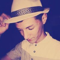 Ḿ-śtęŕ Þhï-Lø LØgï-Qûe