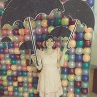 เด็กหญิง อิลิ อิลิ