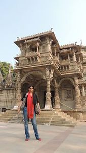 Divya Chelluri