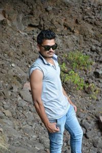 अक्षय शेळके