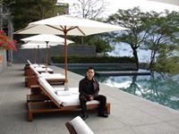 一明 邱