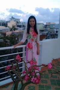 Hoàng Trinh