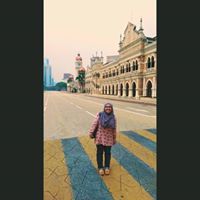 Anis Yusof