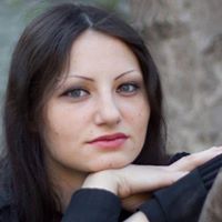 Lili Garbar