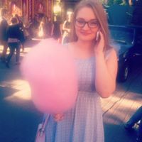 Юля Науменко