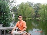 Lee Guan
