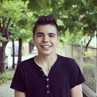 Тони Николов.