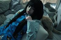 一卷廁紙 在廁所裏睡的