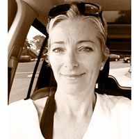 Elizabeth Alkhas