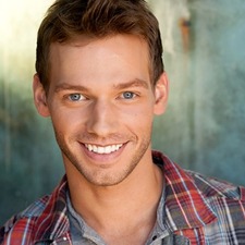Erik Thomas