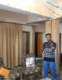 Varun De