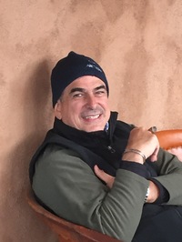 Jaime A. Zobel de Ayala (adventurerider) - Philippines (2,349 books)