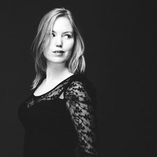 Simone
