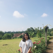 Ninette Putri mustika