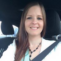 Lora Banks Pycke