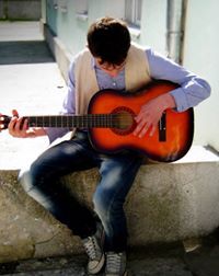 რეზი მოდებაძე