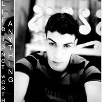 Möśtafâ ĐęsuKįį