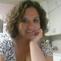 Tracie L Postlethwait