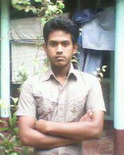 একাকী ছেলে