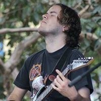 Néstor Morales