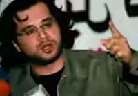 الكاتب مصطفي