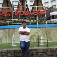 مصطفى المياحي