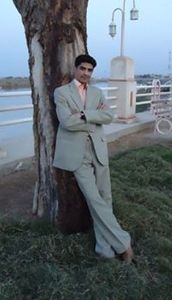 اياد الحجامي