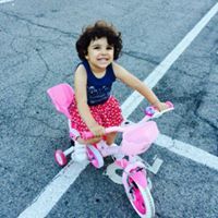 سارة أم تسنيم