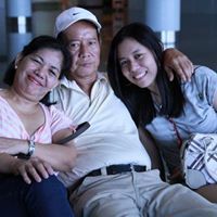 Lora Topacio