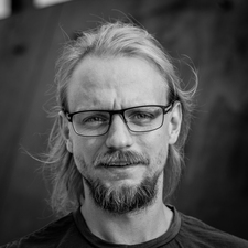 Bastian Greshake Tzovaras