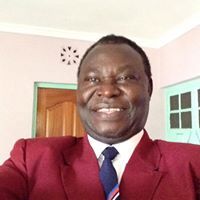 Robert M Kinyua