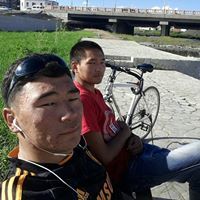 Э. Пунцагдаш