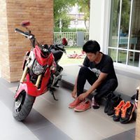 อนุชา ธรรมชิโนรส