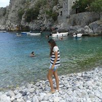 Πεννυ Μπουρτζινακου