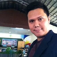 Topher De Leon