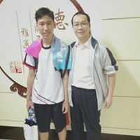 育強 黃