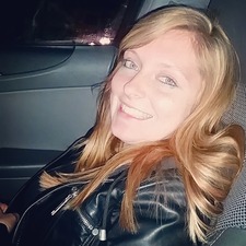 Laura C Deno