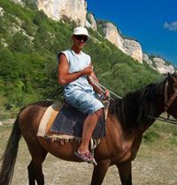 Крайній Олександр