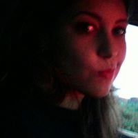 Márcia Ferrari