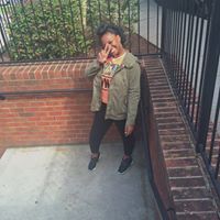 Queniya Moore