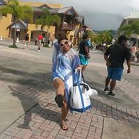 Rosa Olivares