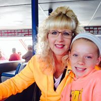 Sandy Gniewek MacDonald