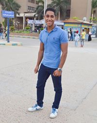 Hossam RefǮat