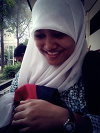 ULee Apriyanti