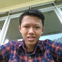 Wahyu Tri J
