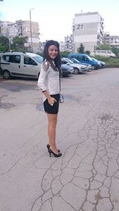 Николета Стоянова