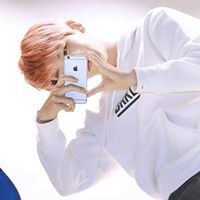 Бён Бэкхён Нь