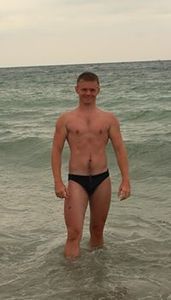 Саша Олійник