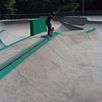 Beasle Skating