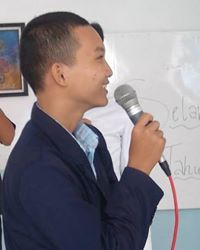 Krismoni Lar